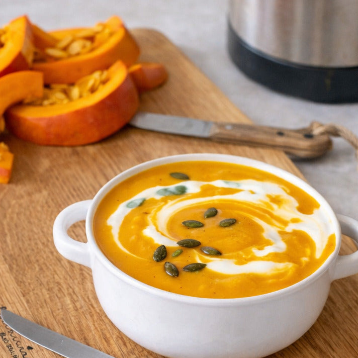 Leichte Kürbiscremesuppe Thermomix®*-optimiert – cremig & nur 68 kcal