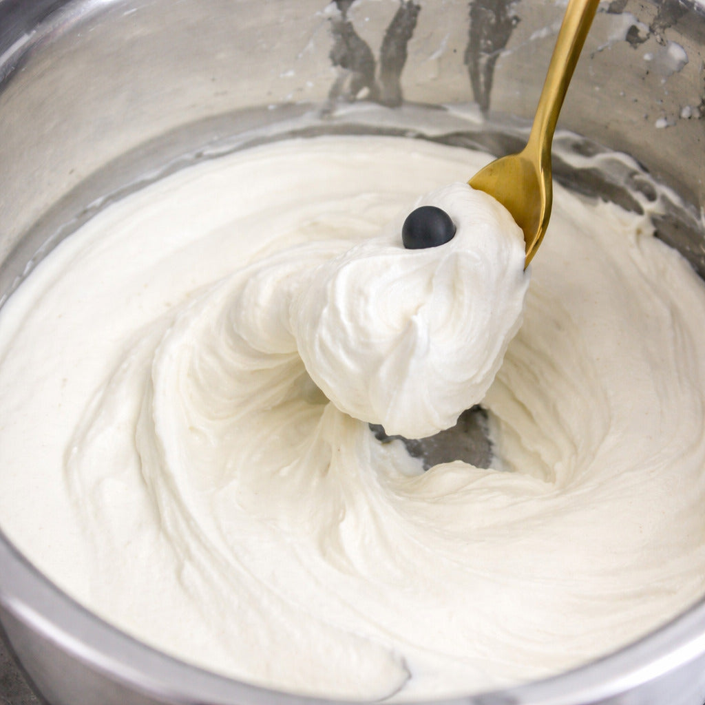 Gelingsicher Sahne schlagen im Thermomix®* – steif dank 3 einfacher Tricks