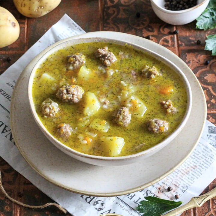 Frikadellensuppe Thermomix®* – deftiges Suppenrezept aus dem fitgemixt Kochbuch