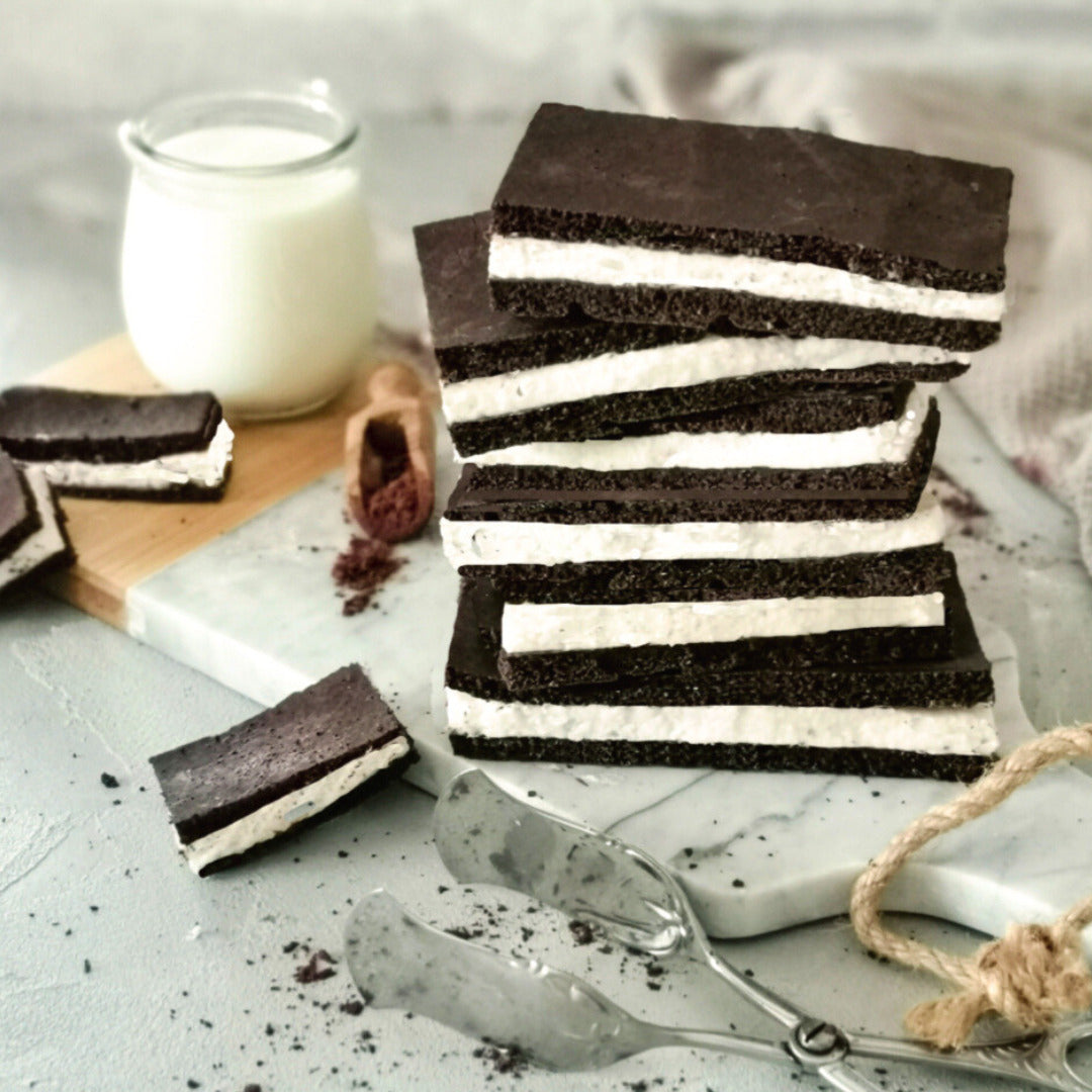 Hausgemachte Milchschnitten Rezept aus dem Fitgemixt Backbuch "Süß bin ich" – hier im Shop bestellen