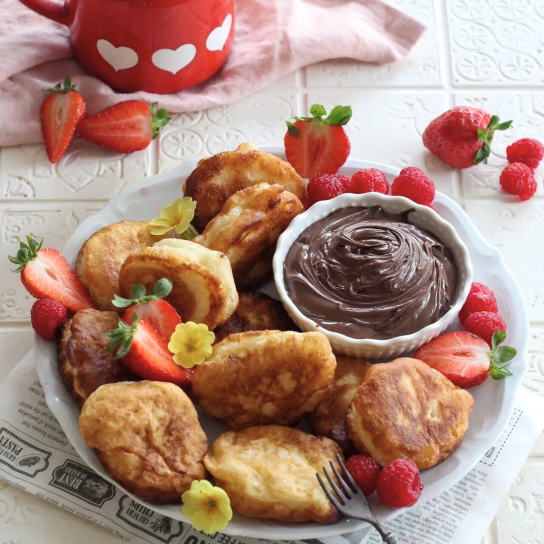 Fluffige Oladuschki – traditionelle Eierkuchen aus dem russischen Kochbuch neu & fitgemixt. Rezept entdecken & im fitgemixt Shop sichern.