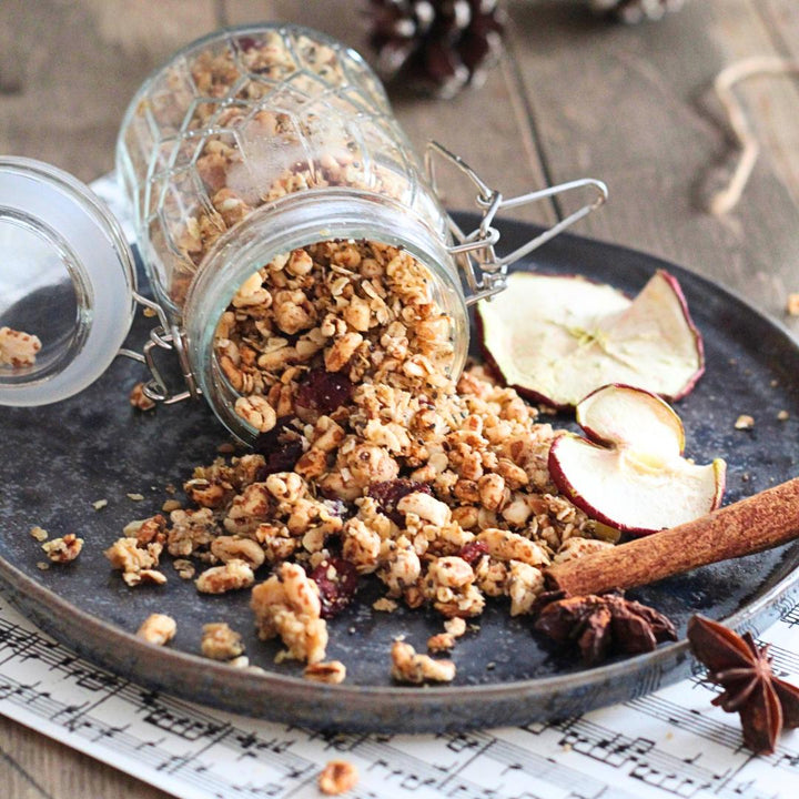 Leckeres Apfel-Zimt-Porridge im Thermomix aus dem Buch 'Winterlieblinge', erhältlich im fitgemixt Onlineshop.