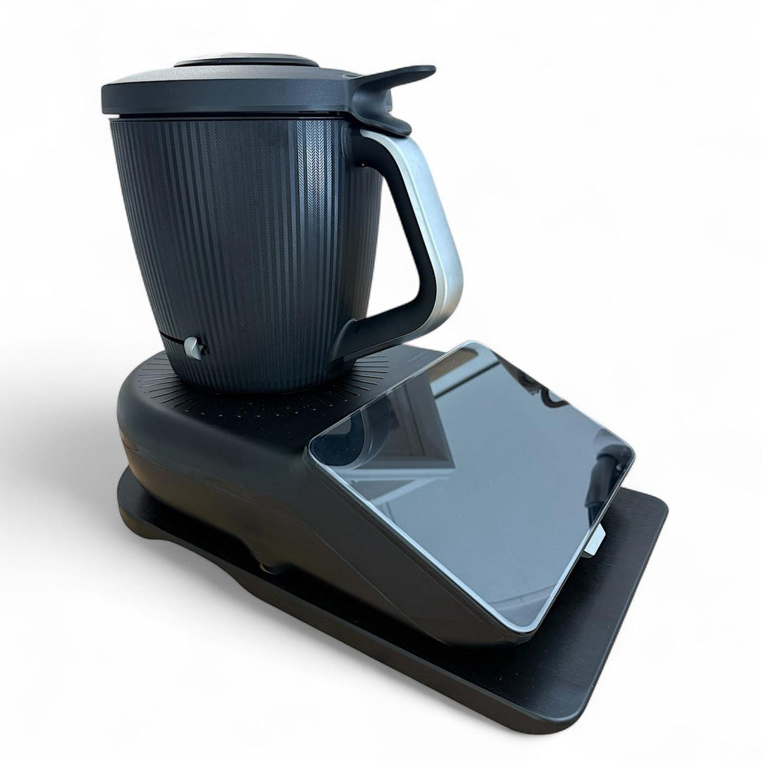 Unser fitgemixt Thermomix®* Gleitbrett in schwarz ist ein praktisches Zubehör für den Alltag und hier erhältlich.