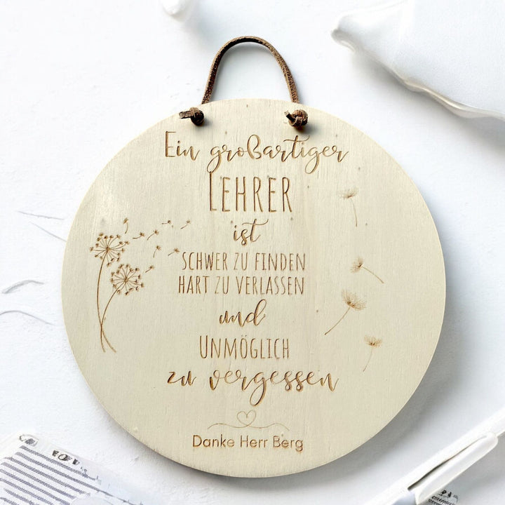 Die Holzschilder Geschenk Lehrerin werden von uns mit Liebe zum Detail graviert | fitgemixt Dekoshop
