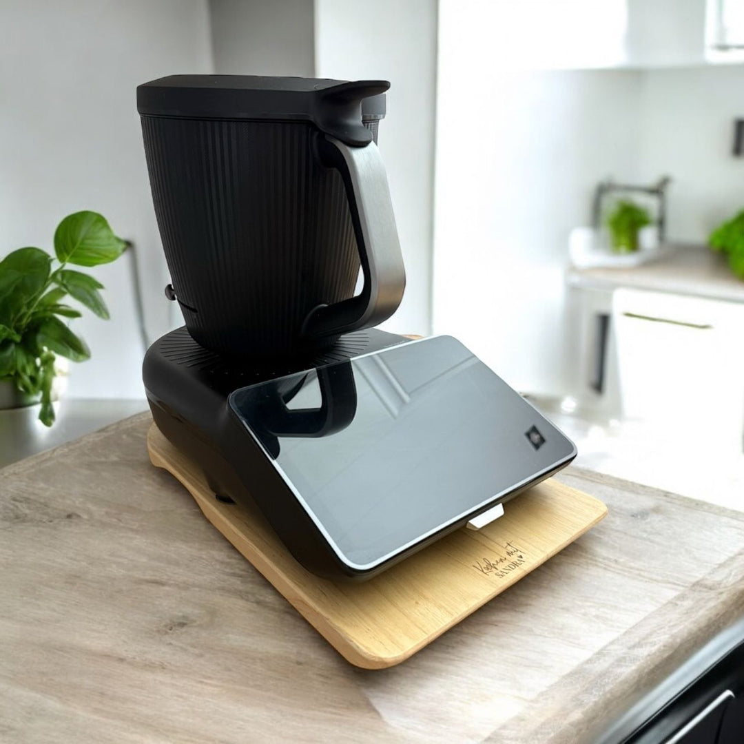 Passend für deinen Thermomix®: Gleitbrett aus Holz mit Gravur kaufen bei fitgemixt