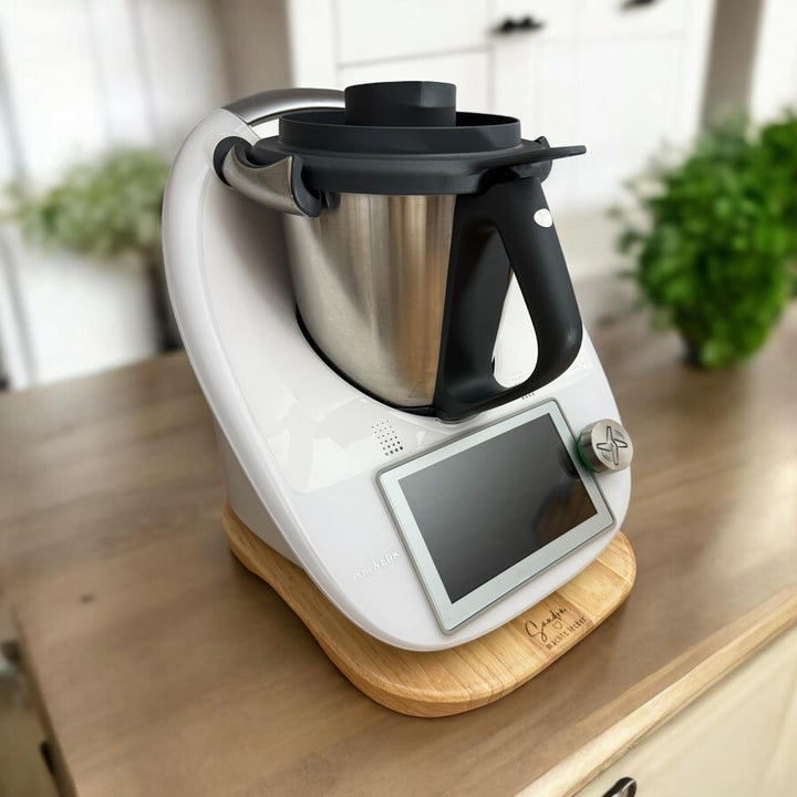 Gleitbrett für TM6 mit Gravur und aus robuster Eiche. Für dich handgefertigt mit viel Liebe made in Germany angefertig. HIER gestalten und bestellen