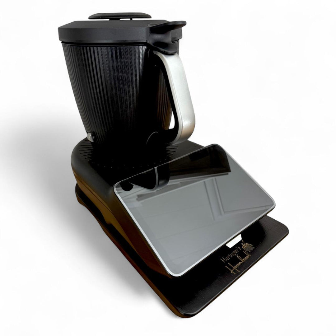 Das Gleitbrett TM7 in schwarz by fitgemixt wird passgenau mit deiner Gravur gefertigt und ist ab sofort hier im Shop verfügbar.