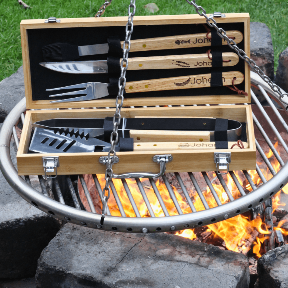 Grillbesteck personalisiert mit Spruch und Name von fitgemixt - jetzt hier im Shop bestellen!!