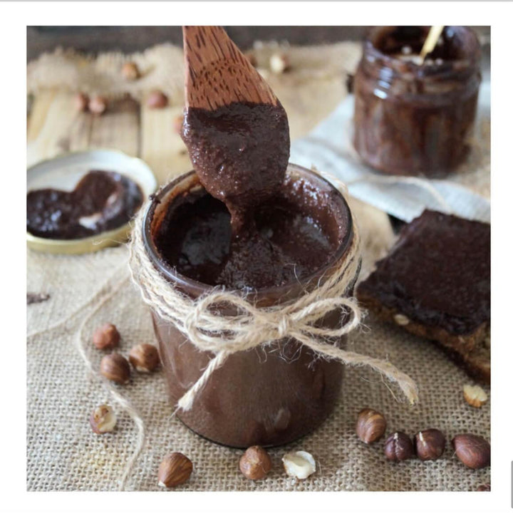 Nussnougatcreme - Rezept aus dem Backbuch für den Thermomix® "Meine süßen Seiten" von fitgemixt