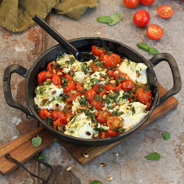 Mediterranes Tomaten-Basilikum-Ricotta Rezept – entdecke jetzt ‚Gemeinsam genießen Band 2‘ mit Thermomix®* Partyrezepten im fitgemixt Shop kaufen.