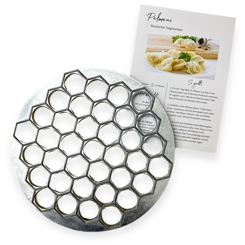 Pelmeni Form kaufen – Teigtaschen einfach selbst machen mit Zubehör von fitgemixt