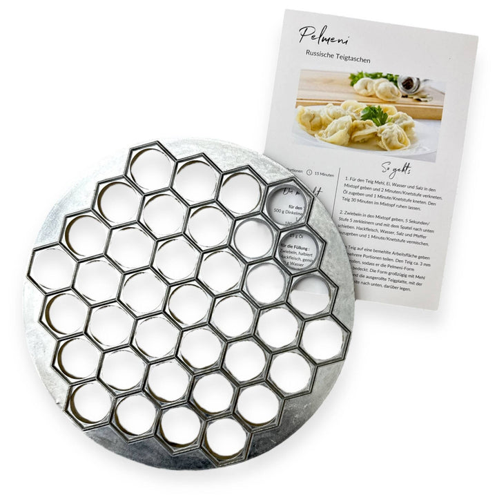 Pelmeni Form kaufen – Teigtaschen einfach selbst machen mit Zubehör von fitgemixt