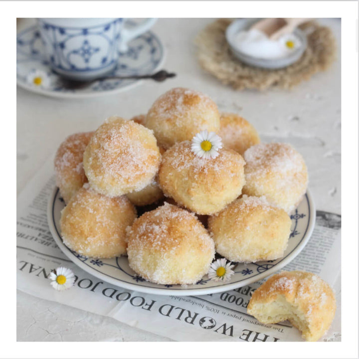 Quarkbällchen - Rezept aus dem Backbuch für den Thermomix® "Meine süßen Seiten" von fitgemixt