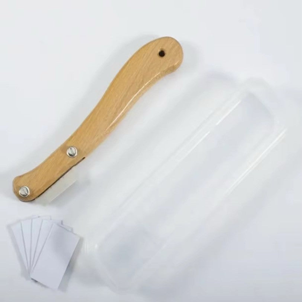 Set Teigmesser kaufen mit austauschbaren Klingen und Lederetui hier im Shop von fitgemixt