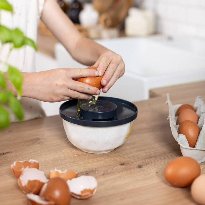 Thermomix Eier trennen ohne Kleckerei mit dem praktischen FitGetrennt – jetzt bei fitgemixt bestellen