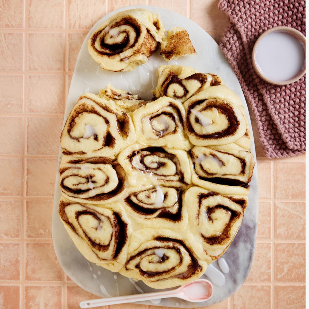 Gedämpfte Zimtschnecken als Thermomix®* Varoma®* Rezept ohne Backofen aus dem fitgemixt Varoma-Kochbuch „Jetzt dampft's", jetzt im Shop bestellen