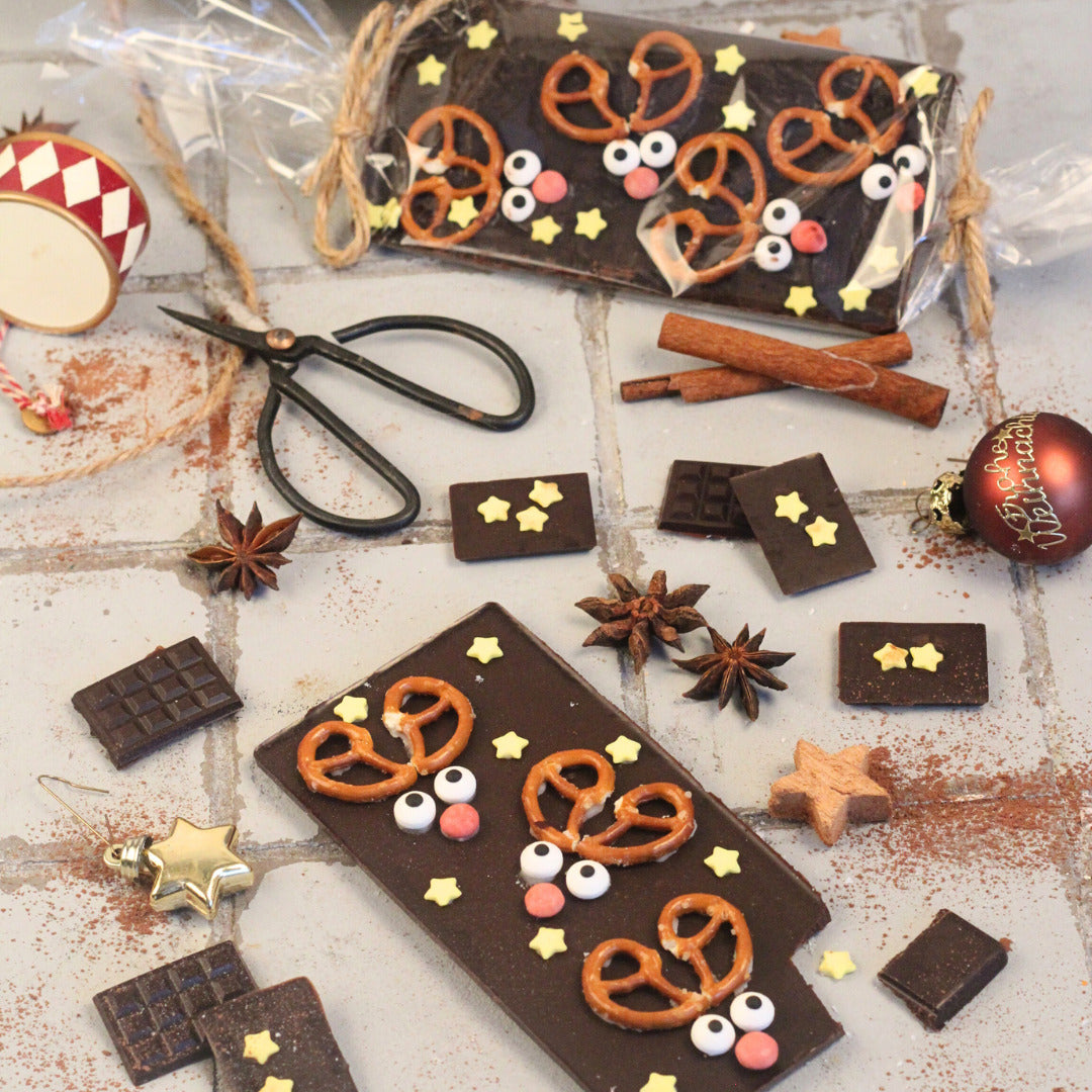 Köstliche vegane zuckerfreie Schokolade aus dem Thermomix - Rezept in 'Winterlieblinge' im fitgemixt Onlineshop erhältlich