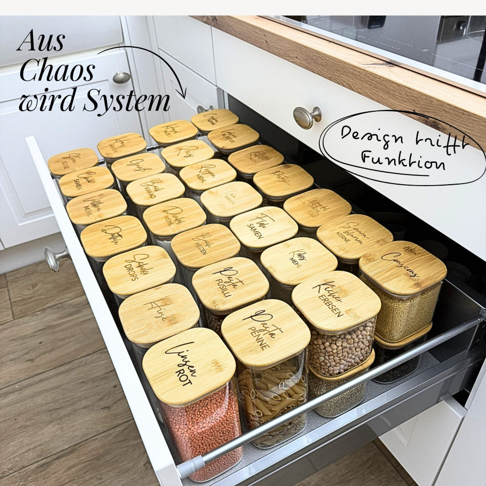 Vorratsdose aus Glas mit Deckel aus nachhaltigem Bambus zur übersichtlichen Küchenorganisation in der Schublade – erhältlich im fitgemixt Shop
