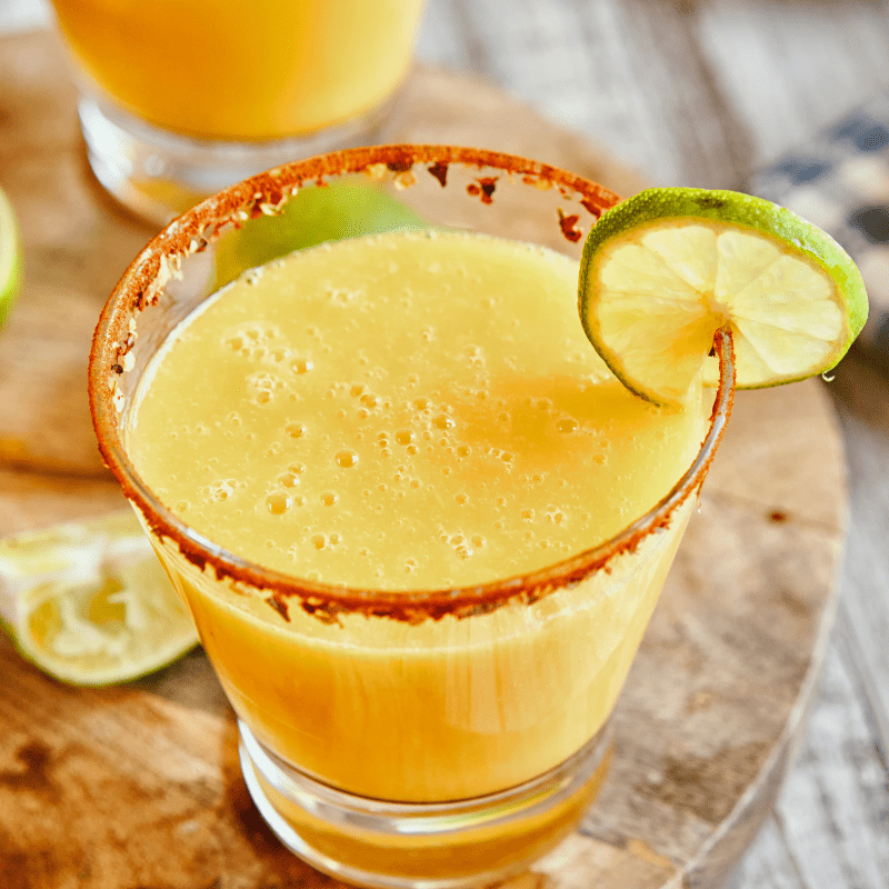 Alkoholfreien Mango Cocktail im Thermomix® gemixt - super einfach und mega lecker - Rezept by fitgemixt