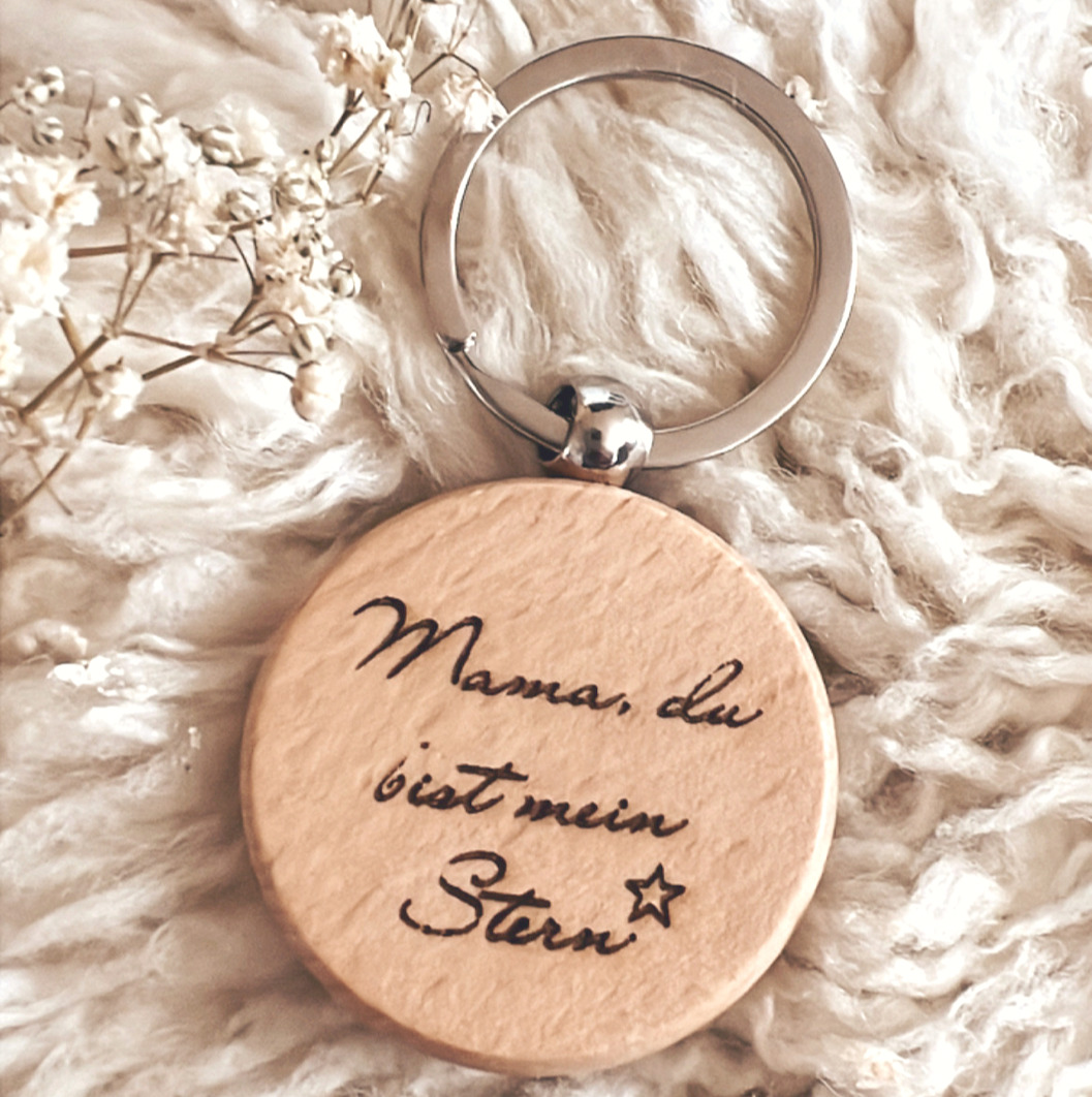 ❤️ Schlüsselanhänger Mama  liebevolles Geschenk mit Gravur