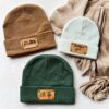 Personalisierte Kindermützen aus Baumwolle – individuelle Beanies mit Namensschild für Jungen und Mädchen im fitgemixt Shop